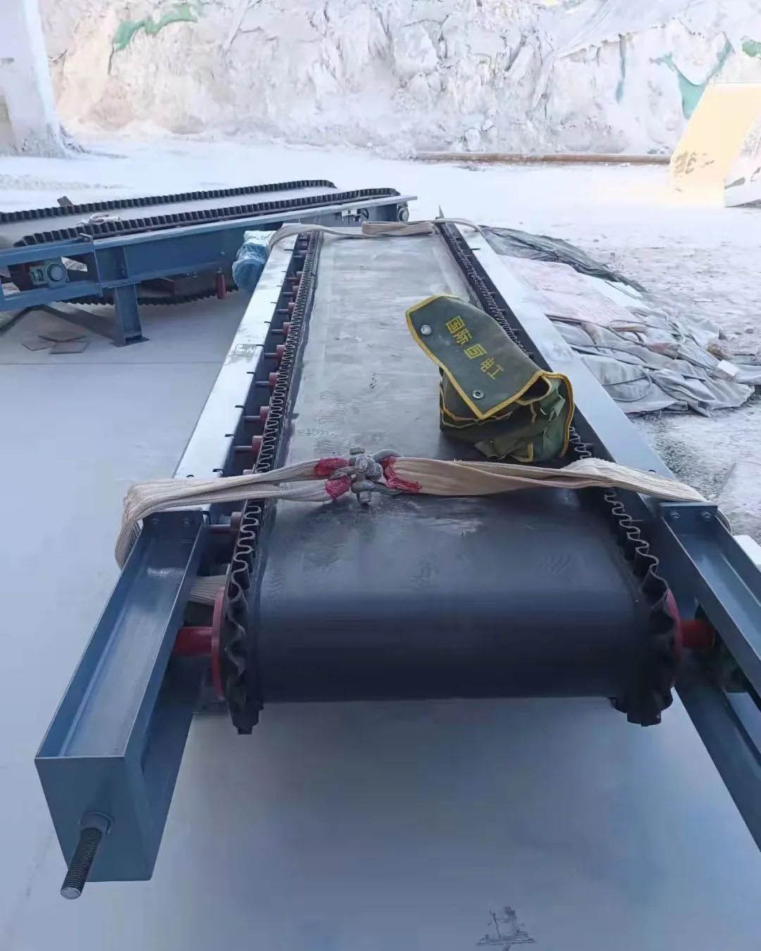 山西陽泉配比（連續(xù)計(jì)量）定量給料機(jī)兩臺