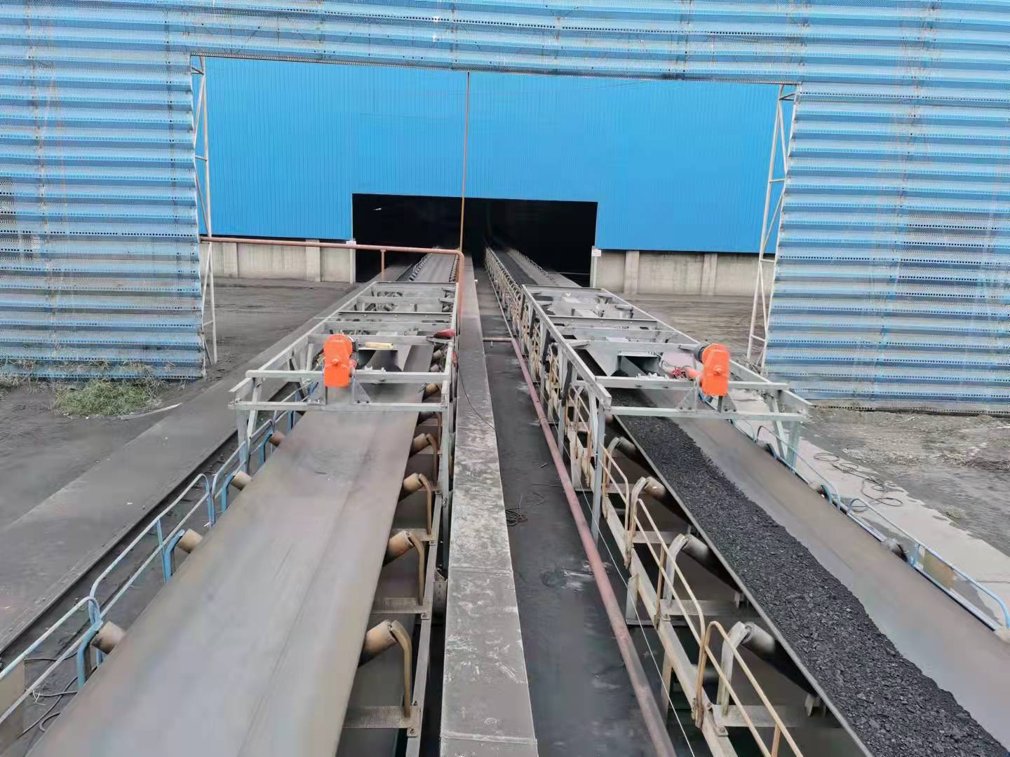 電子皮帶秤，傳送帶計(jì)量秤的優(yōu)勢特點(diǎn)介紹