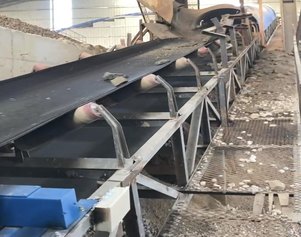 蘇州太倉砂石廠皮帶秤安裝現(xiàn)場