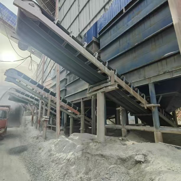 陜西皮帶秤定量裝車(chē)項(xiàng)目現(xiàn)場(chǎng)