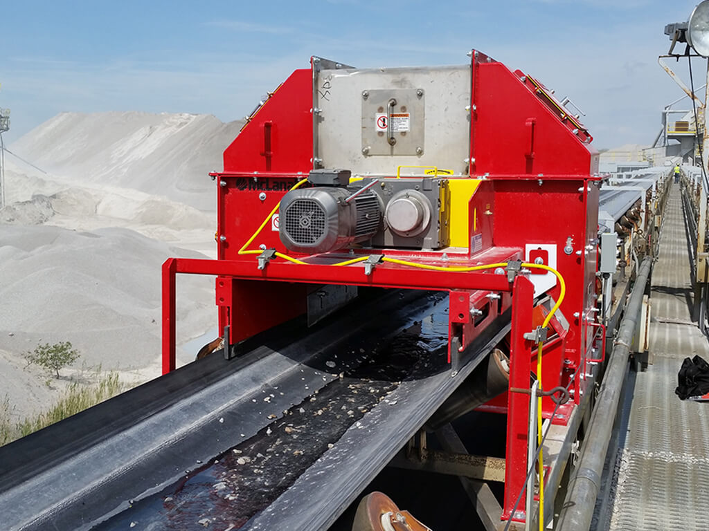 中部采樣機(jī)